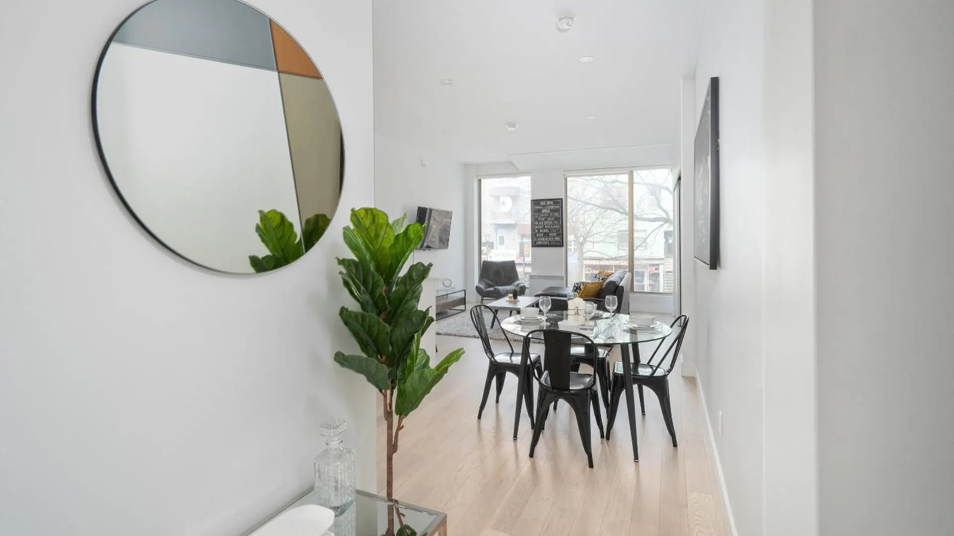 The S&D Apartments Montreal 0*,  Canada
