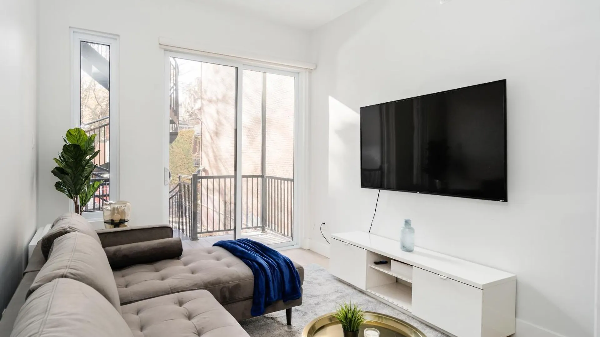 The S&D Apartments Montreal